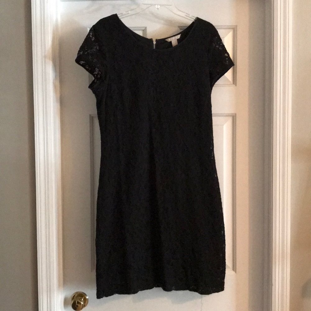 Black lace dress